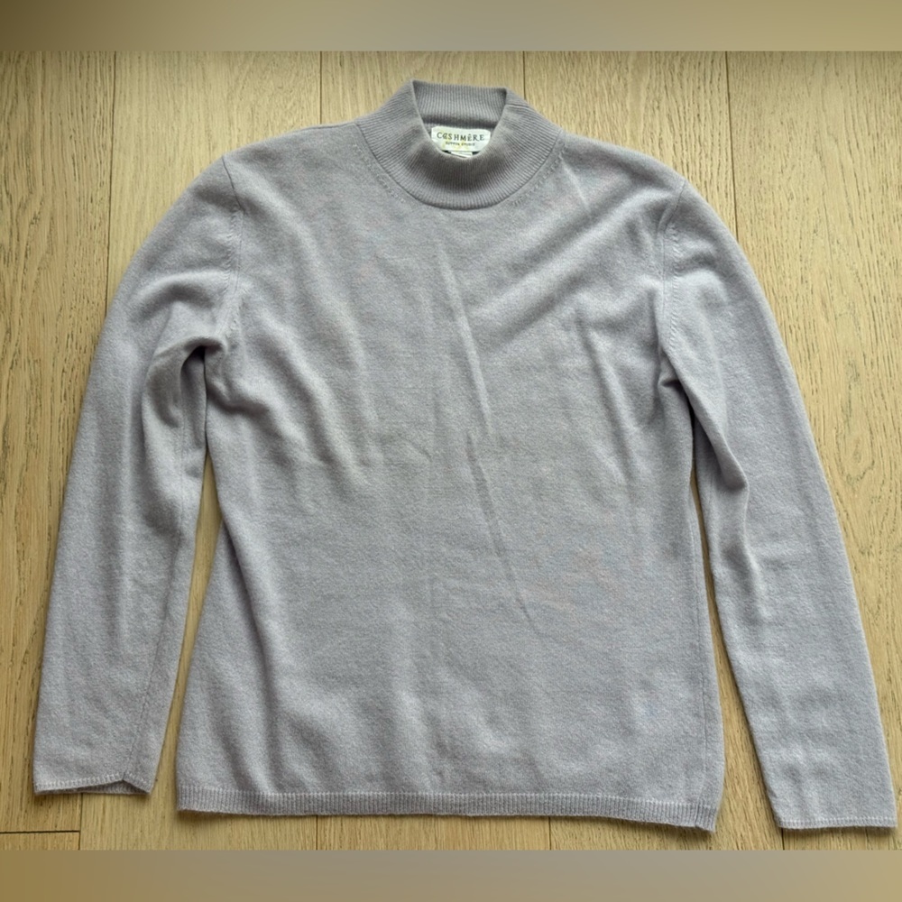 Vintage 100% Cashmere Lavender Mock Neck Sweater | Sutton Studio | Size M - Picture 3 of 6